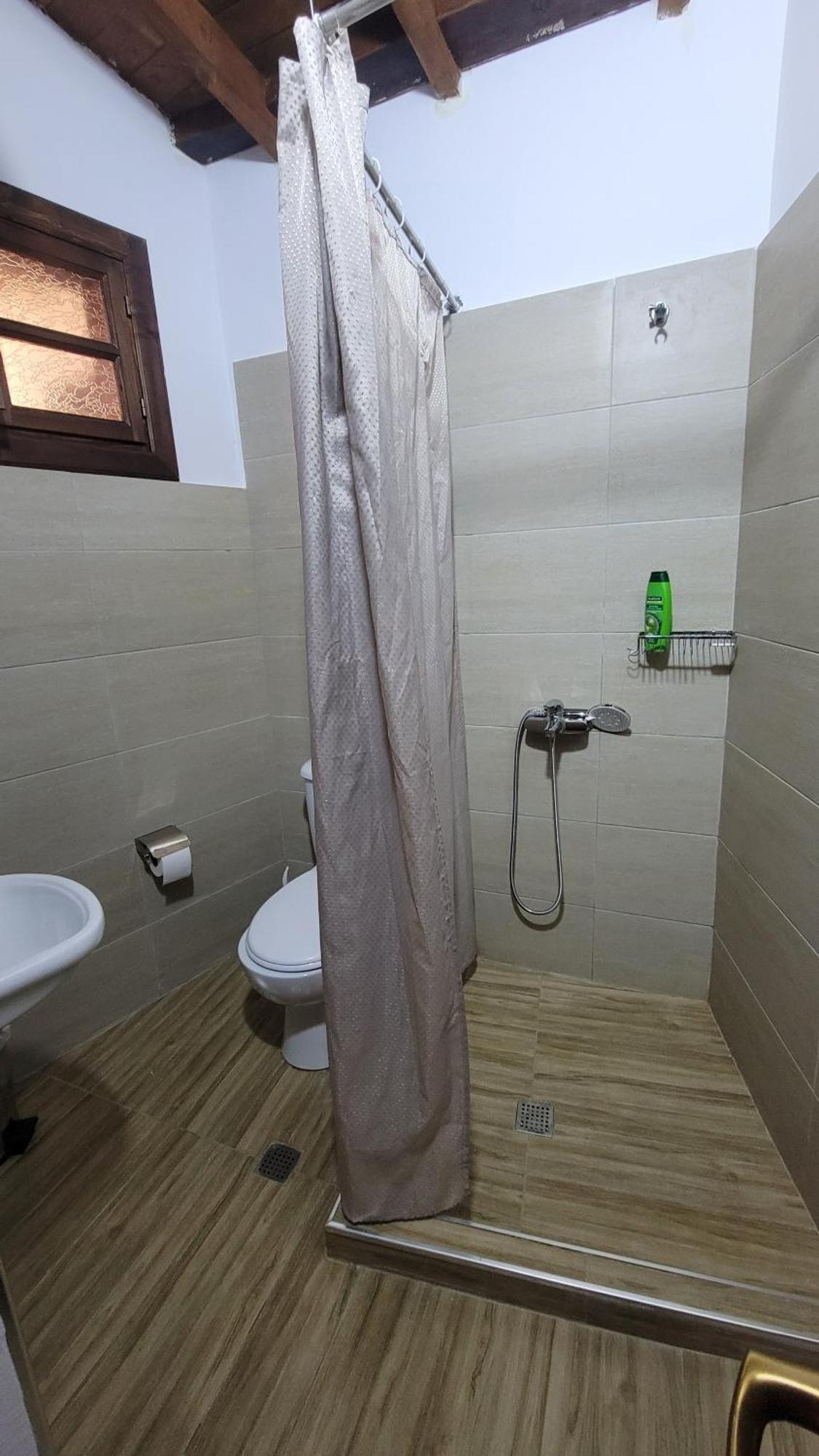 Guest House Mangalem Μπεράτ Εξωτερικό φωτογραφία